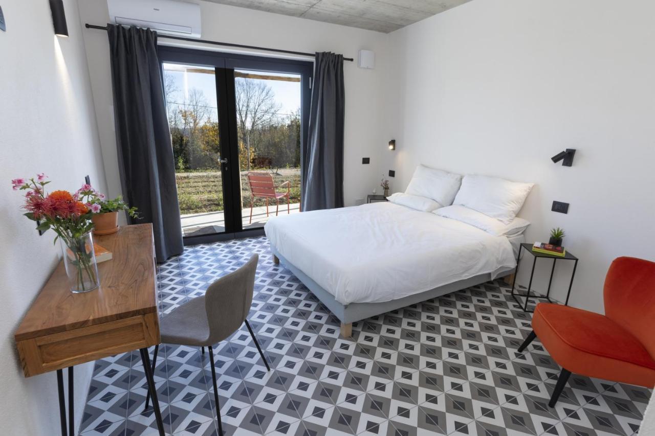 Cascina Rueral Villa Montafia Buitenkant foto